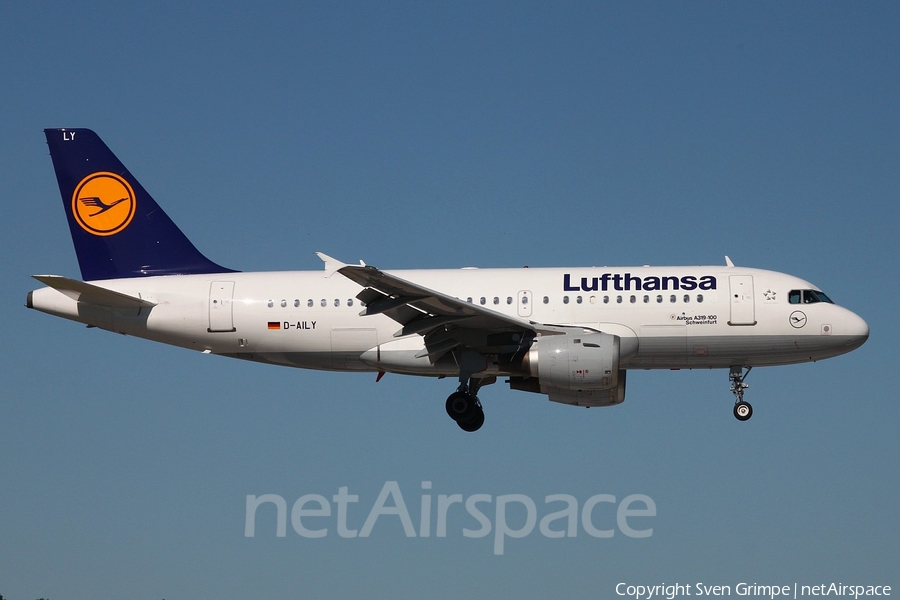 Lufthansa Airbus A319-114 (D-AILY) | Photo 80302