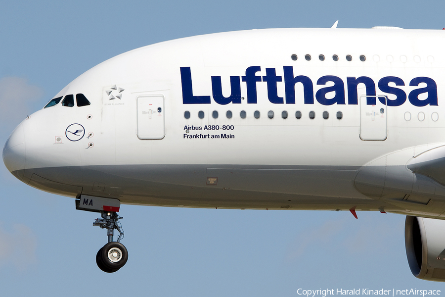 Lufthansa Airbus A380-841 (D-AIMA) | Photo 293320