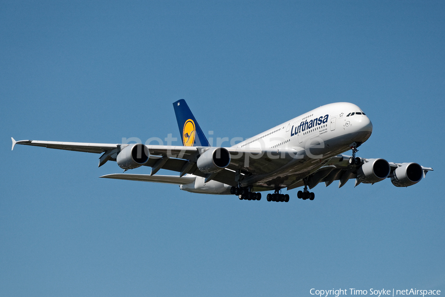 Lufthansa Airbus A380-841 (D-AIMA) | Photo 345445