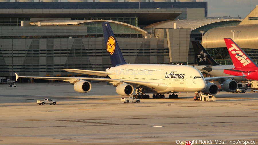 Lufthansa Airbus A380-841 (D-AIMA) | Photo 576018