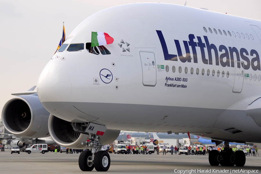 Lufthansa Airbus A380-841 (D-AIMA) | Photo 309735