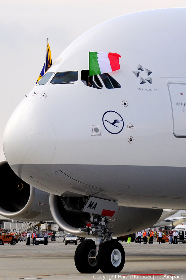 Lufthansa Airbus A380-841 (D-AIMA) | Photo 309738