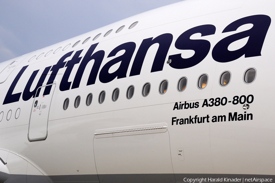 Lufthansa Airbus A380-841 (D-AIMA) | Photo 309740