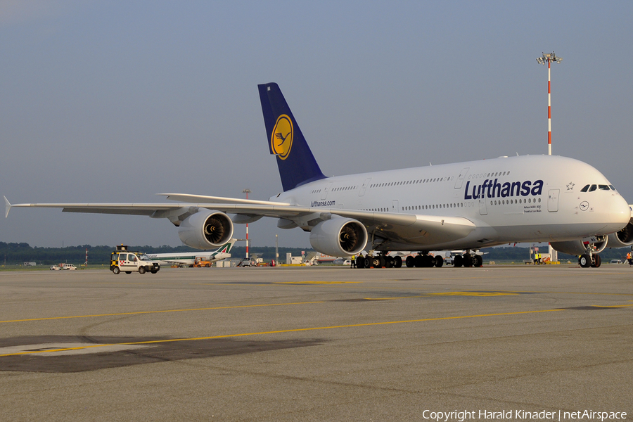 Lufthansa Airbus A380-841 (D-AIMA) | Photo 309741