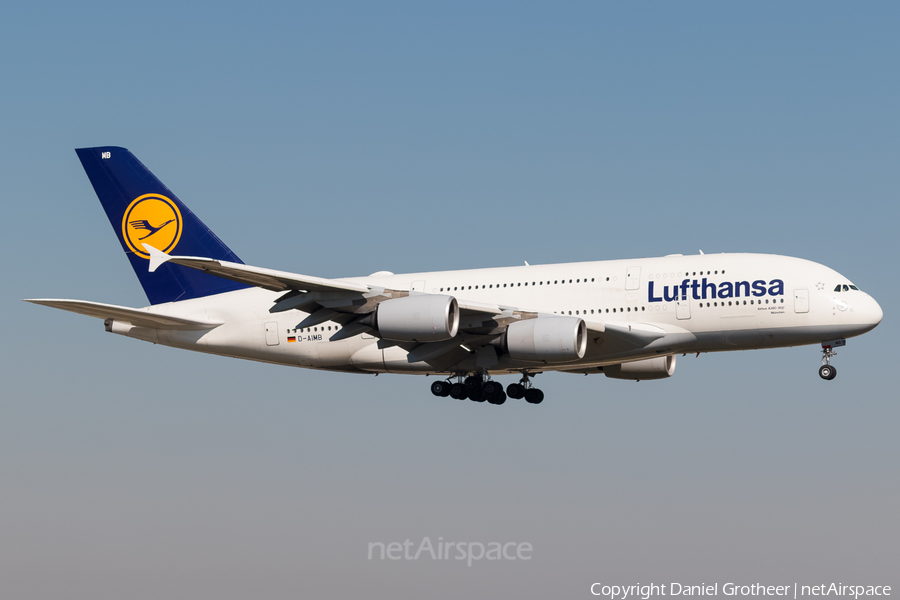 Lufthansa Airbus A380-841 (D-AIMB) | Photo 121754
