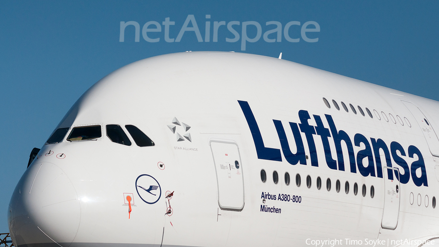 Lufthansa Airbus A380-841 (D-AIMB) | Photo 42376