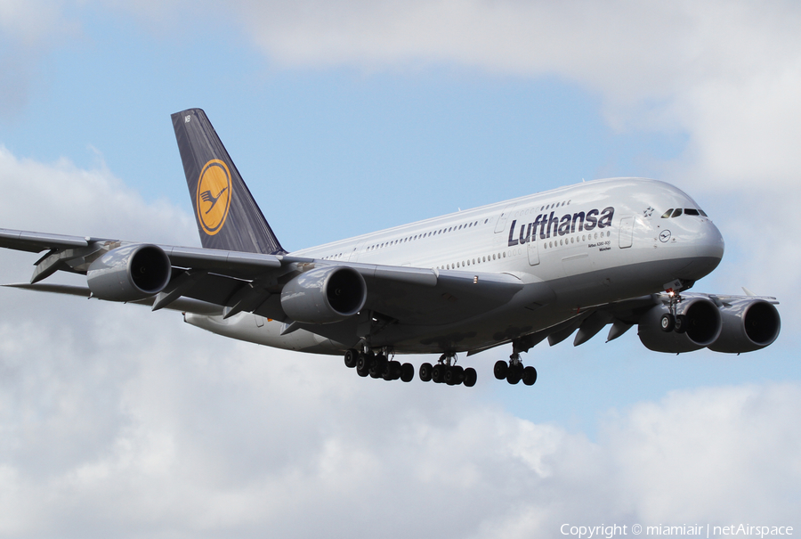 Lufthansa Airbus A380-841 (D-AIMB) | Photo 1145