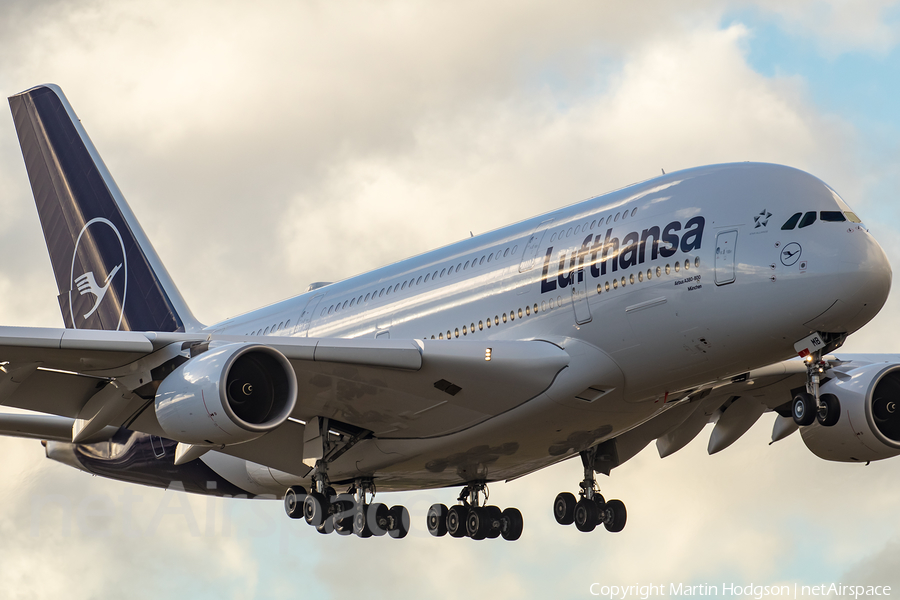 Lufthansa Airbus A380-841 (D-AIMB) | Photo 295506