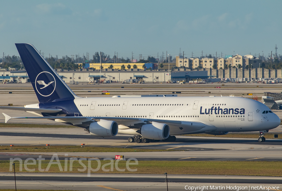 Lufthansa Airbus A380-841 (D-AIMB) | Photo 319158