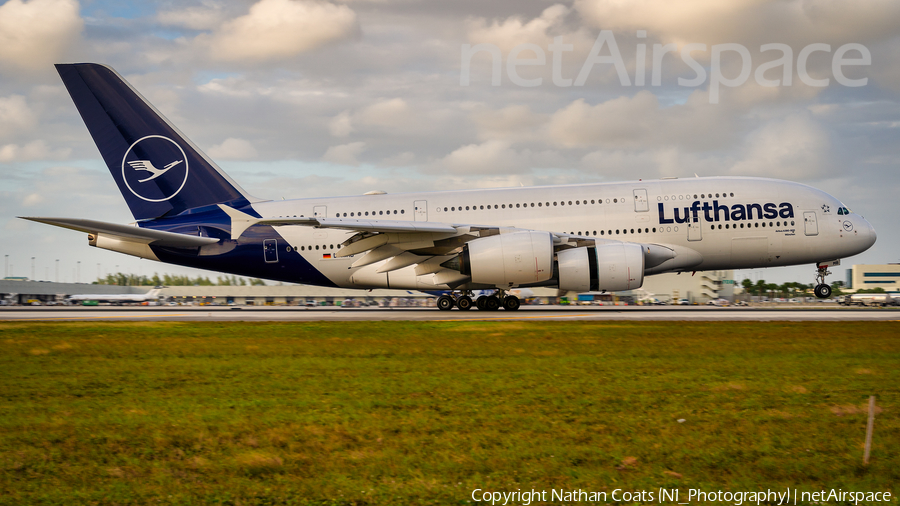 Lufthansa Airbus A380-841 (D-AIMB) | Photo 371265
