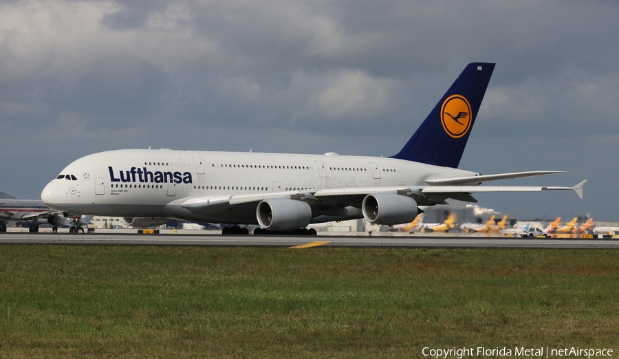 Lufthansa Airbus A380-841 (D-AIMB) | Photo 576024