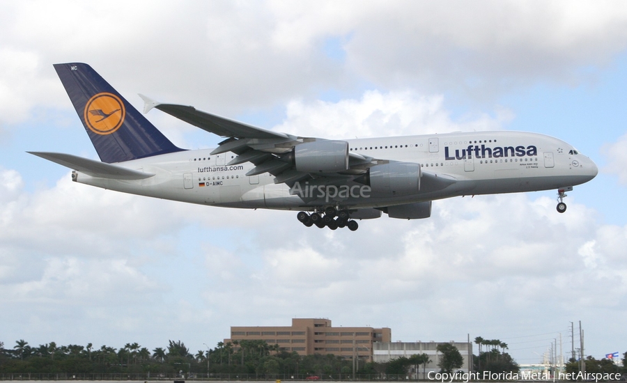 Lufthansa Airbus A380-841 (D-AIMC) | Photo 576027