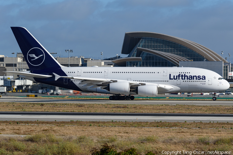 Lufthansa Airbus A380-841 (D-AIMD) | Photo 370085