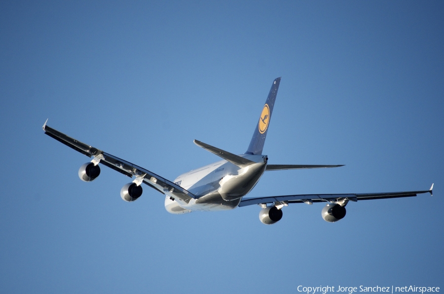 Lufthansa Airbus A380-841 (D-AIMD) | Photo 13637