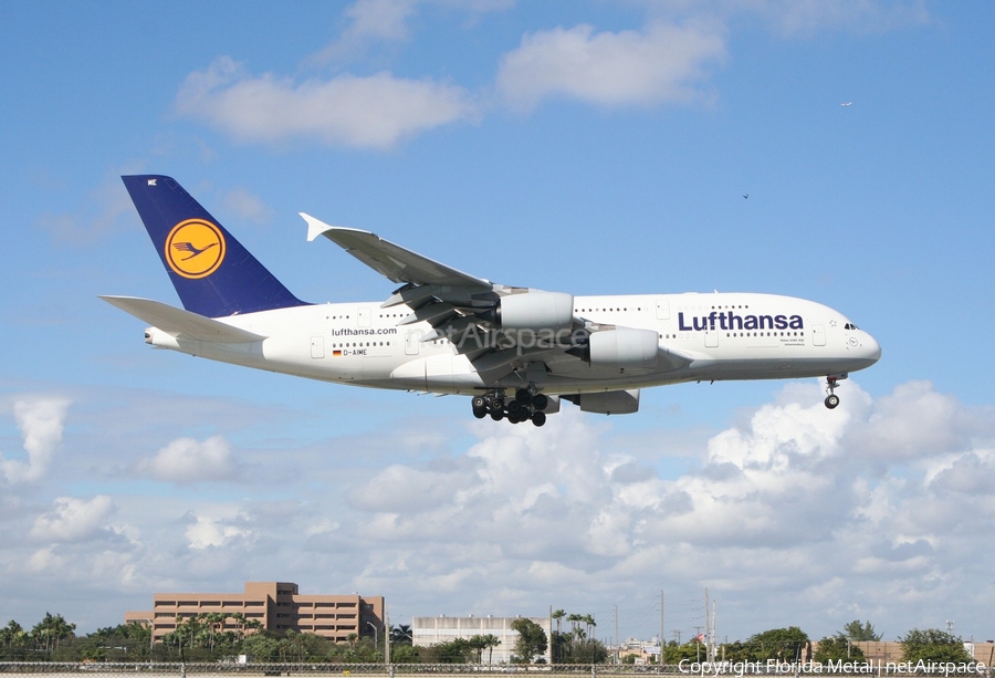 Lufthansa Airbus A380-841 (D-AIME) | Photo 576059
