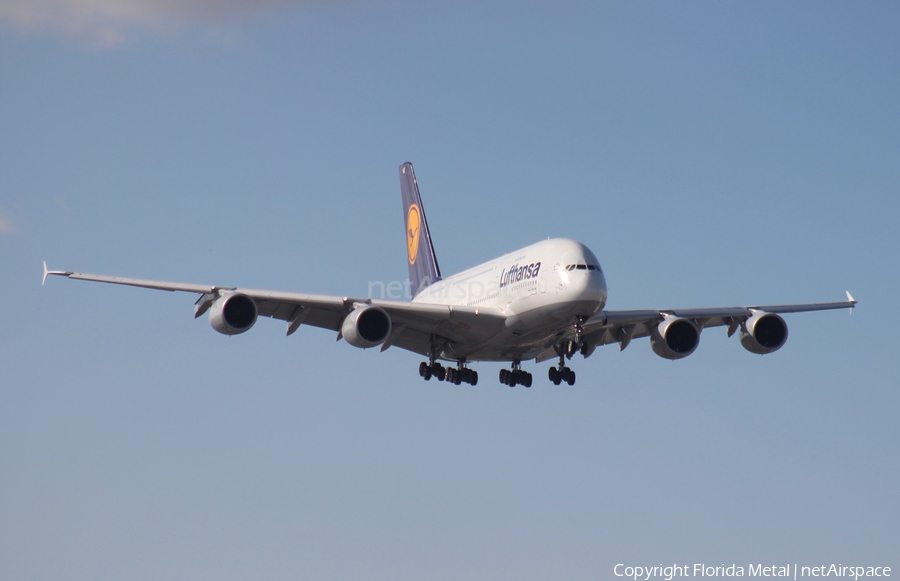 Lufthansa Airbus A380-841 (D-AIME) | Photo 576060