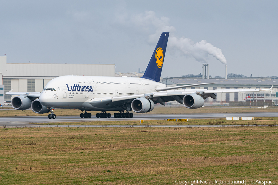 Lufthansa Airbus A380-841 (D-AIME) | Photo 369579