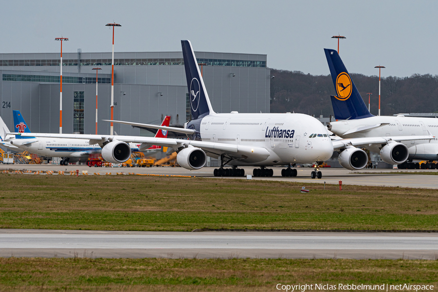 Lufthansa Airbus A380-841 (D-AIME) | Photo 375411