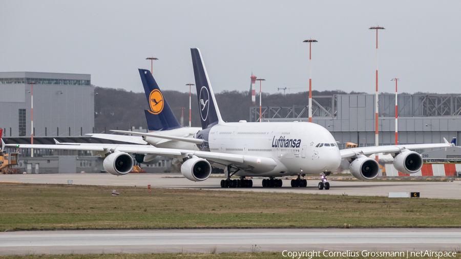 Lufthansa Airbus A380-841 (D-AIME) | Photo 421164