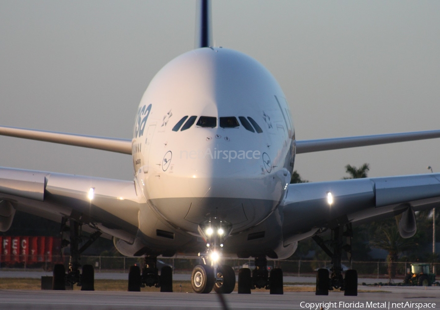 Lufthansa Airbus A380-841 (D-AIMF) | Photo 576241