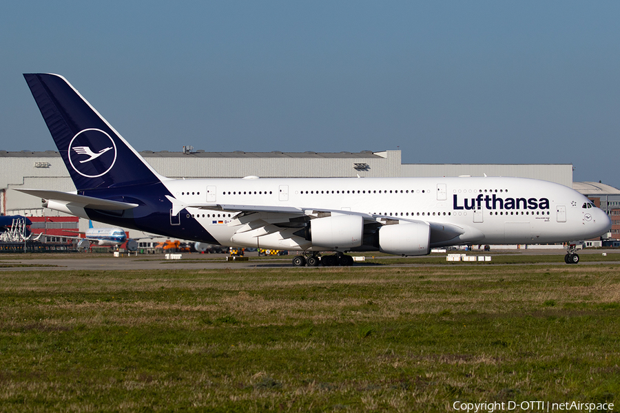 Lufthansa Airbus A380-841 (D-AIMF) | Photo 381446