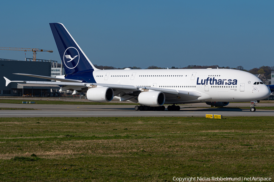 Lufthansa Airbus A380-841 (D-AIMF) | Photo 381458