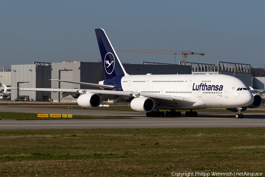 Lufthansa Airbus A380-841 (D-AIMF) | Photo 381465