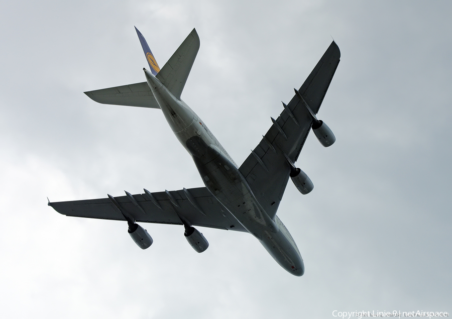 Lufthansa Airbus A380-841 (D-AIMH) | Photo 76593