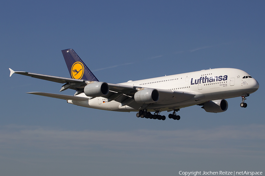 Lufthansa Airbus A380-841 (D-AIMH) | Photo 113328