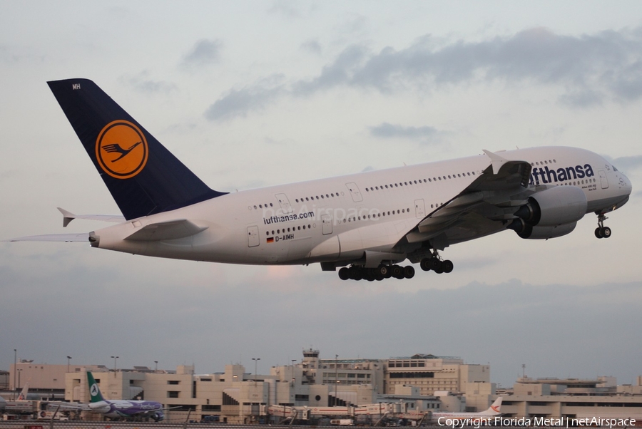 Lufthansa Airbus A380-841 (D-AIMH) | Photo 297586