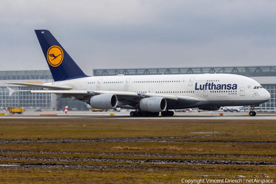 Lufthansa Airbus A380-841 (D-AIMH) | Photo 668875