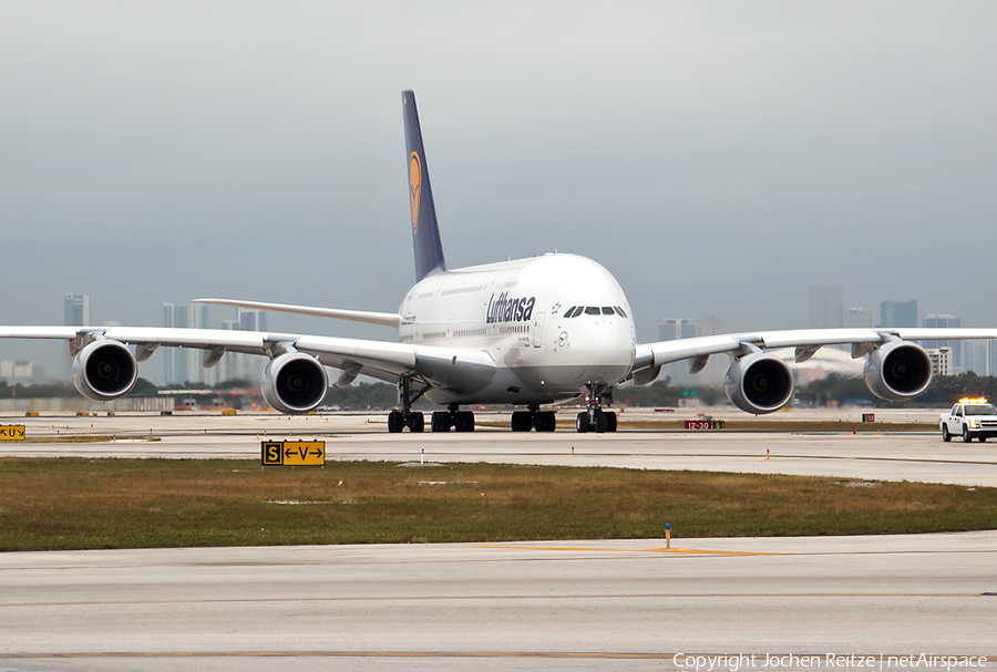 Lufthansa Airbus A380-841 (D-AIMJ) | Photo 21778