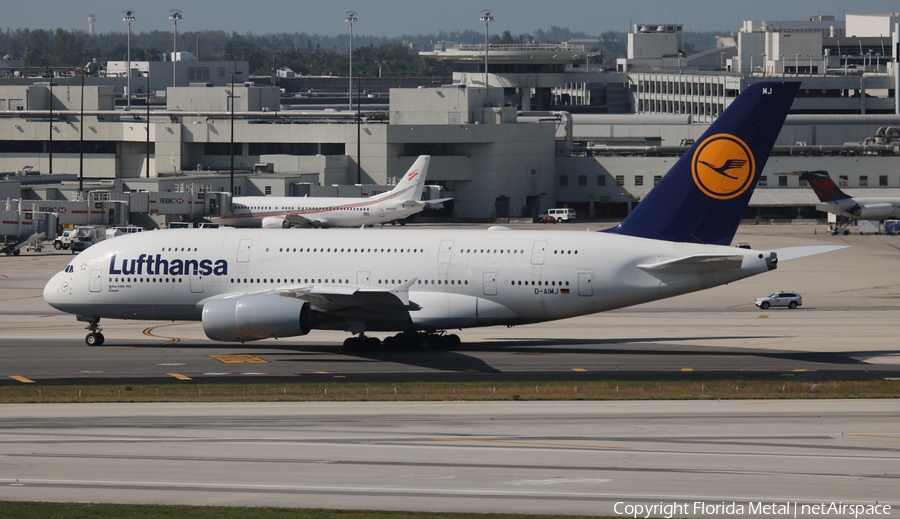 Lufthansa Airbus A380-841 (D-AIMJ) | Photo 576293