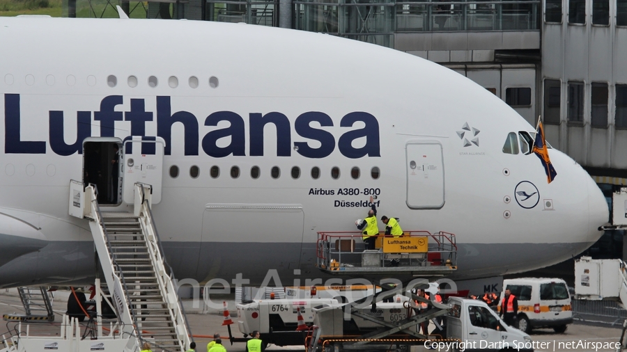 Lufthansa Airbus A380-841 (D-AIMK) | Photo 225291