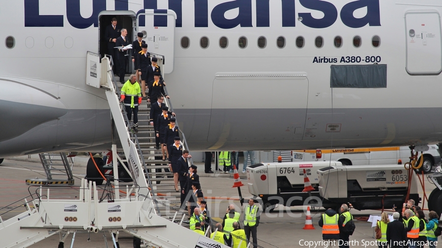 Lufthansa Airbus A380-841 (D-AIMK) | Photo 225293