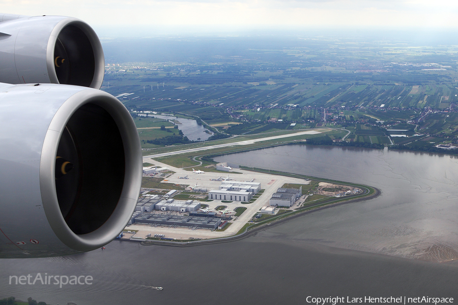 Lufthansa Airbus A380-841 (D-AIML) | Photo 421988