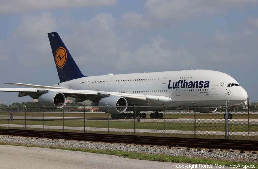 Lufthansa Airbus A380-841 (D-AIMM) | Photo 576303
