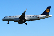 Lufthansa Airbus A320-271N (D-AINA) at  London - Heathrow, United Kingdom