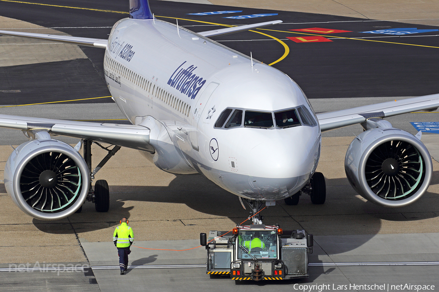 Lufthansa Airbus A320-271N (D-AINB) | Photo 106181