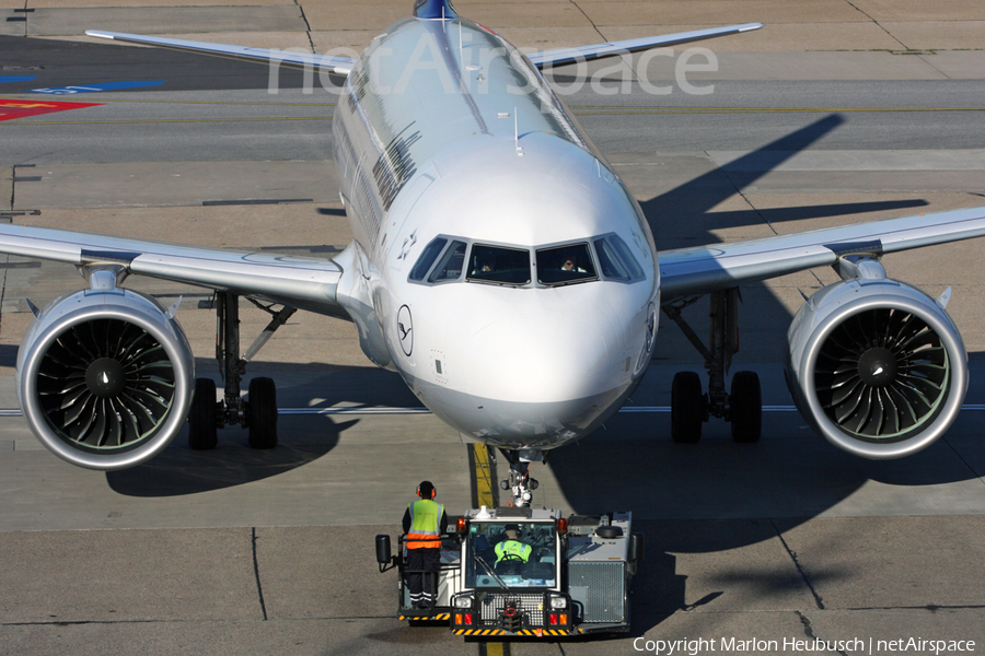 Lufthansa Airbus A320-271N (D-AINB) | Photo 120933