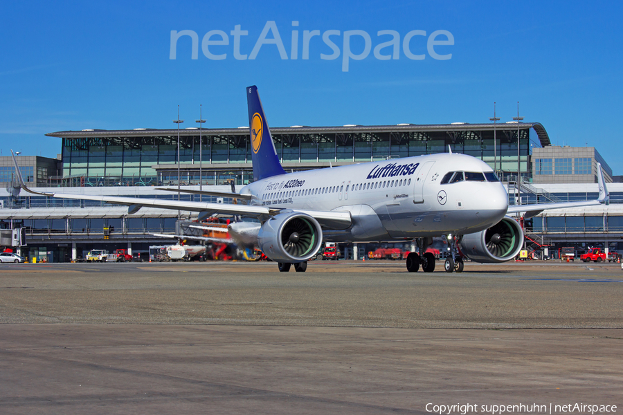 Lufthansa Airbus A320-271N (D-AINB) | Photo 166011