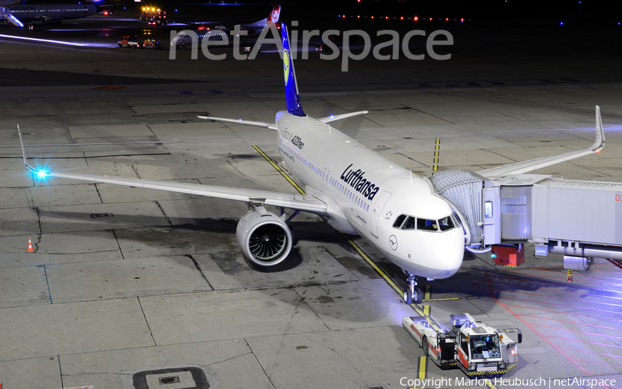 Lufthansa Airbus A320-271N (D-AINC) | Photo 132462