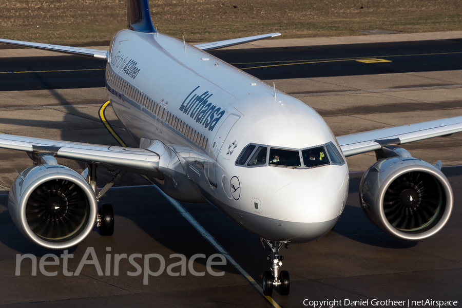 Lufthansa Airbus A320-271N (D-AINC) | Photo 289847