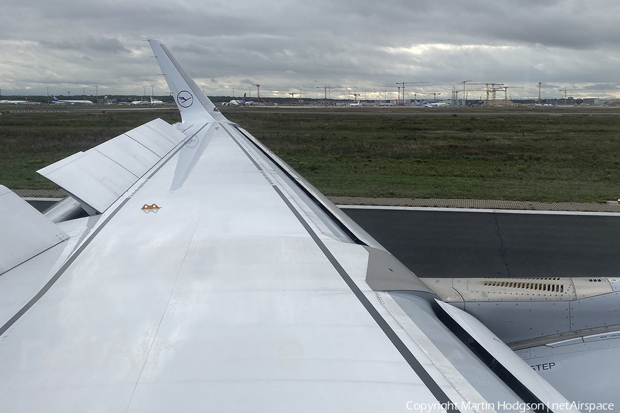 Lufthansa Airbus A320-271N (D-AINJ) | Photo 352750
