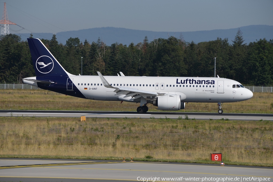 Lufthansa Airbus A320-271N (D-AINT) | Photo 379053