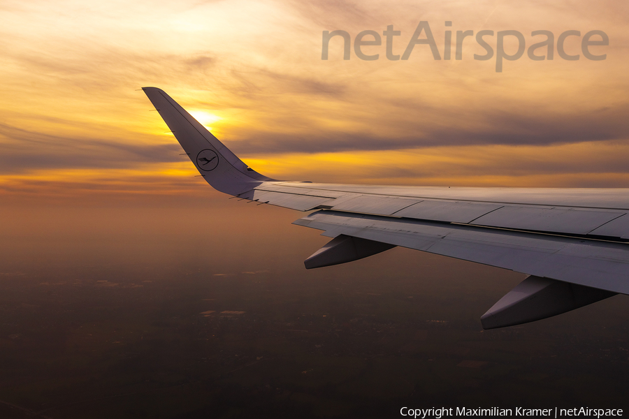 Lufthansa Airbus A320-271N (D-AINV) | Photo 603480