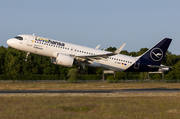 Lufthansa Airbus A320-271N (D-AINY) at  Hamburg - Fuhlsbuettel (Helmut Schmidt), Germany