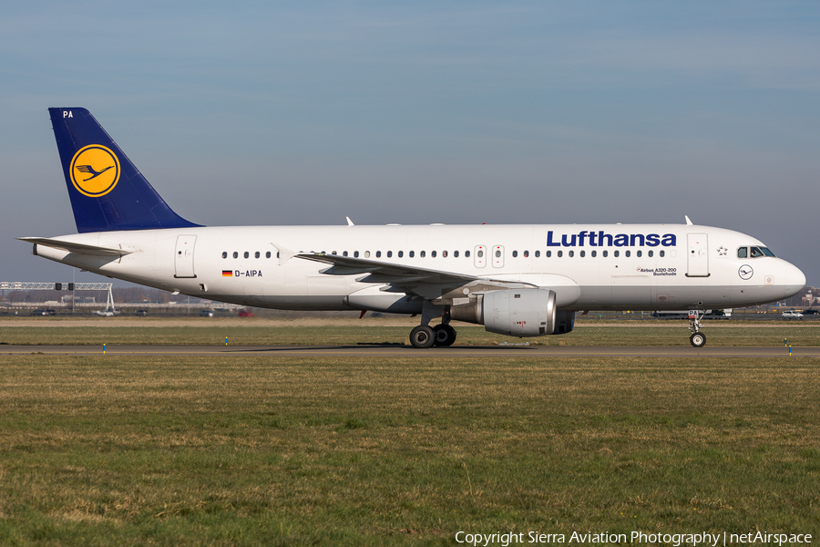 Lufthansa Airbus A320-211 (D-AIPA) | Photo 322234