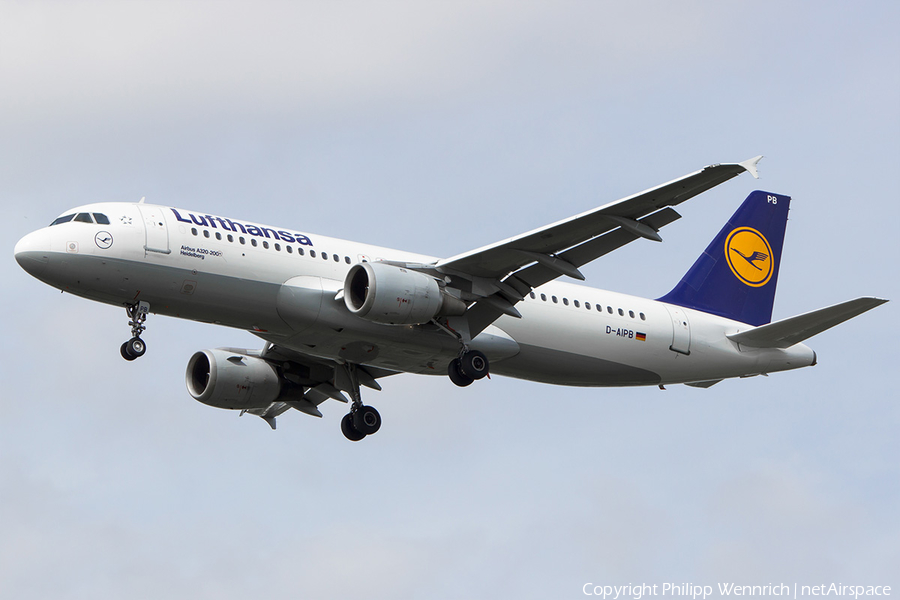 Lufthansa Airbus A320-211 (D-AIPB) | Photo 114968