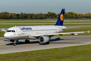 Lufthansa Airbus A320-211 (D-AIPB) at  Munich, Germany